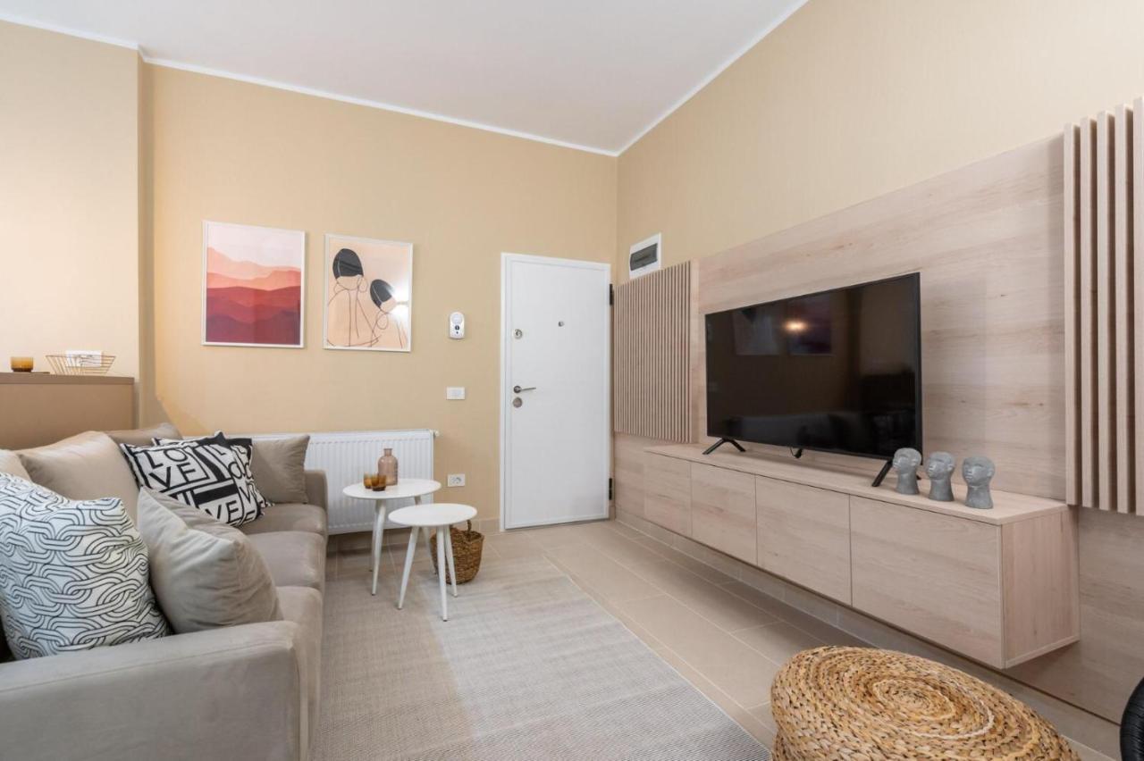 Fabulous Apartament With View In Calea Victoriei Bukarest Exterior foto